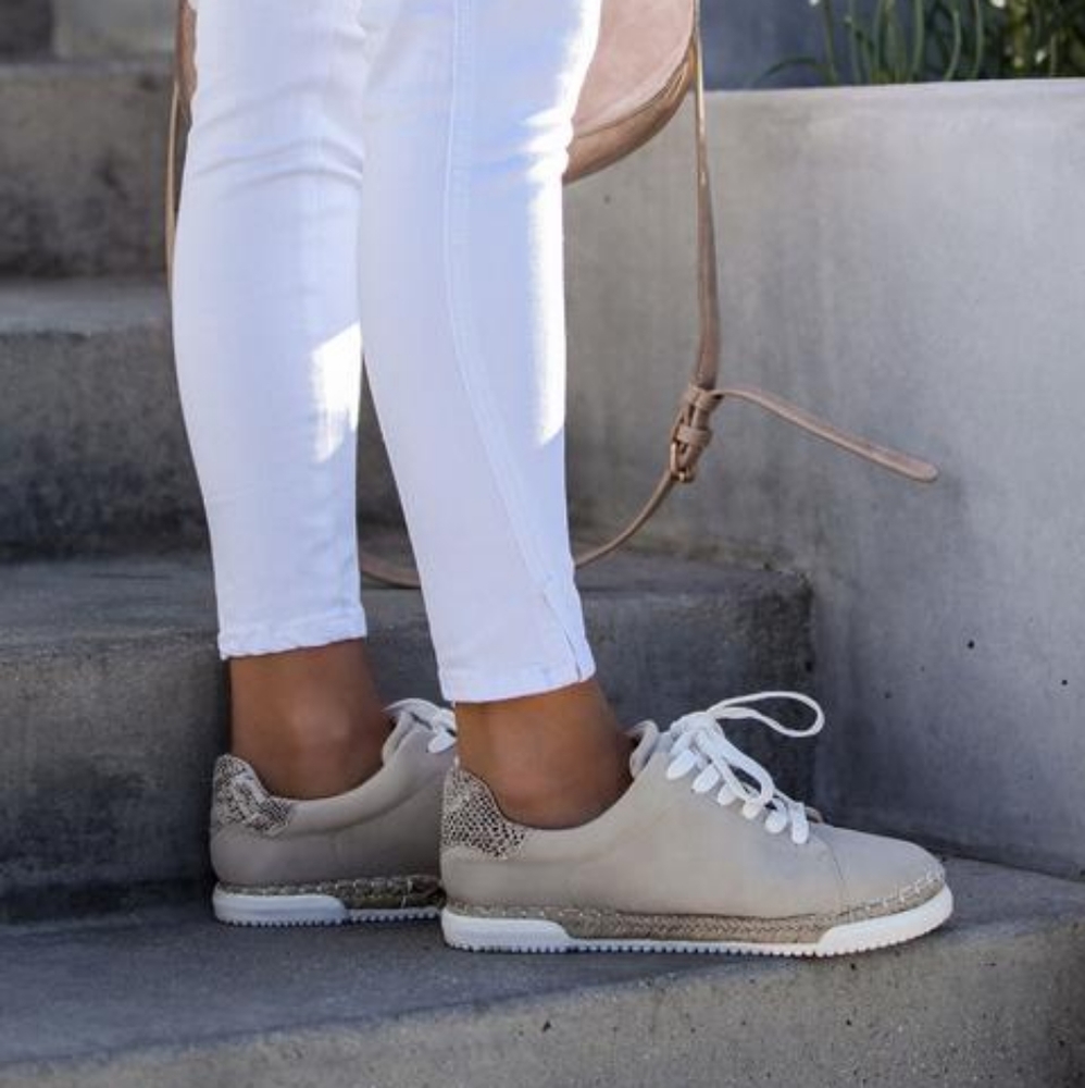 LAST FEW⭐ Lace up Espadrille Sneaker - Picture 3 of 7